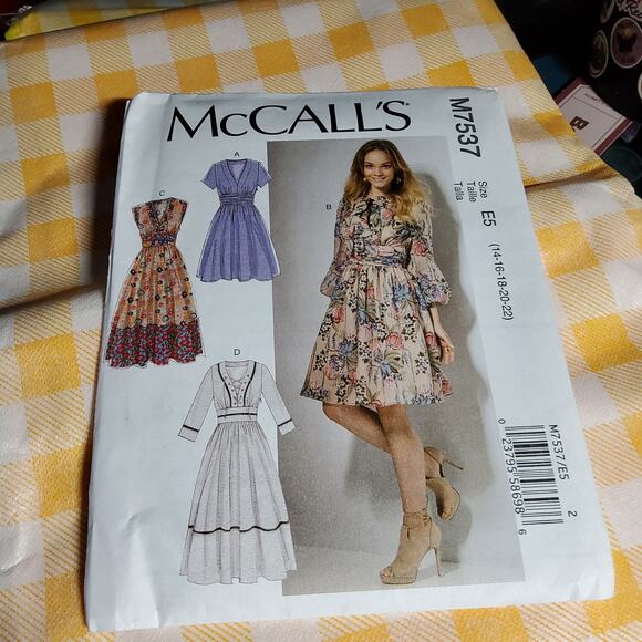 New Mccalls M7537 dress pattern size E5 14-22 - Picture 1 of 2